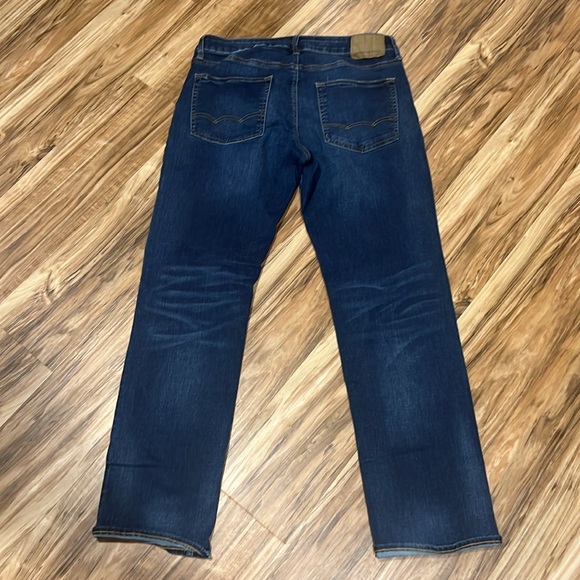 American Eagle Relaxed Straight Flex - Picture 2 of 6